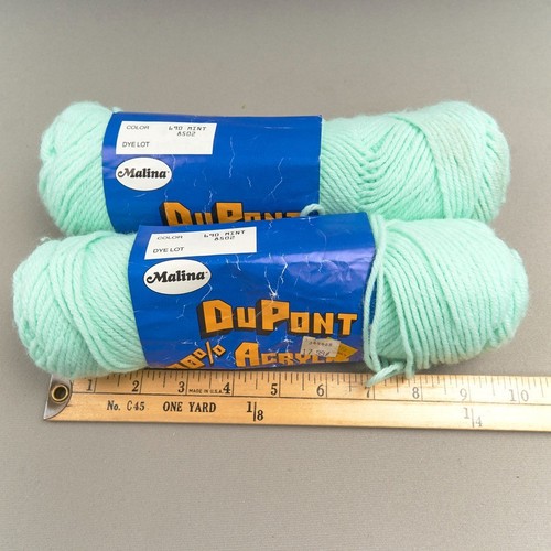 Vintage Yarn Dupont Acrylic Two Skeins Light Mint Green 4 Ply New - Picture 7 of 9