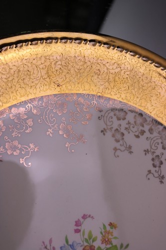 Piatto torta vintage Taylor, Smith & T manigliato #1500 rosa 22 K filligree oro 12" - Foto 7 di 7