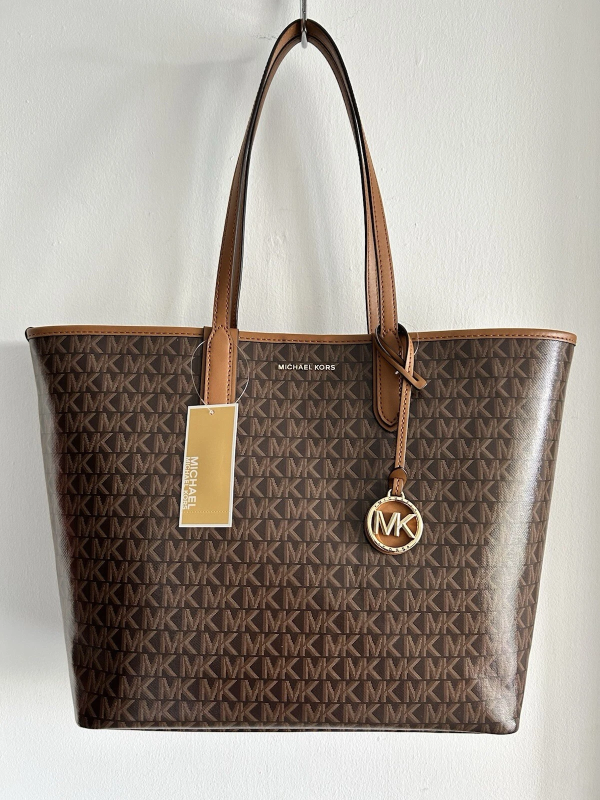 Borsa grande Michael Kors Eliza marrone con logo ghianda nuova con etichetta