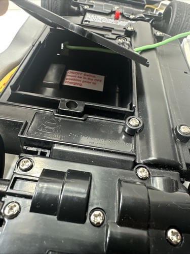 New Bright Forza Chevrolet Corvette C8-R Motorsport 8 RC Sports Car - For Parts - Picture 10 of 11