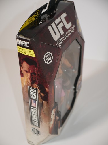 RICH "ACE" FRANKLIN UFC 77 FIGURE *NEW* JAKKS PACIFIC SERIES 1 MMA ULTIMATE CIB - Picture 5 of 5