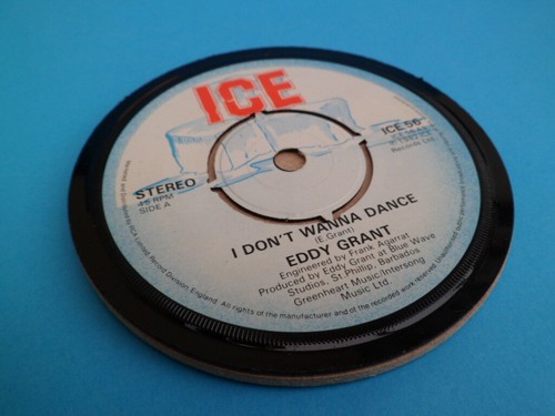 Vinyl Record DRINKS COASTERS Pop Punk Each an Upcycled Single Record - List 4 - Picture 229 of 943
