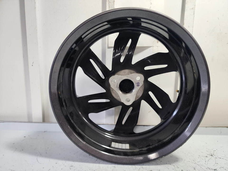 13 14 15 16 罐 SPYDER RS-S 前轮/轮辋 - * 轻 * - 很好 — 第 4/4 张图片