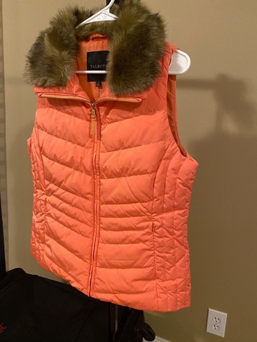 NEW Talbots Women's Genuine Down Lightweight Orange Puffer Jacket Vest Size M - Picture 2 of 23