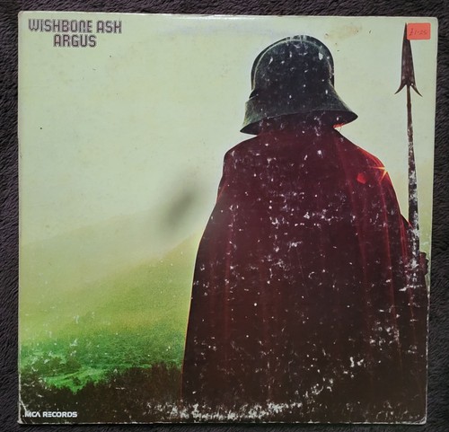 WISHBONE ASH - ARGUS. 1973 PROG ROCK 12" GATEFOLD L.P. U.S. RE-ISSUE.