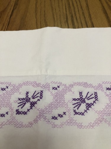 Pair of Vintage White PILLOWCASES with Purple Color Cross-Stitch Floral Design - Picture 4 of 5