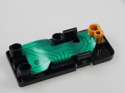 Inserto de luz trasera con placa de circuito impreso izquierda - LADA Niva 4x4 1700 cm³ 21213-3716097 - Imagen 1 de 2