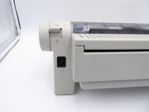 Apple ImageWriter II Dot Matrix Printer Powers On with Error Light - Picture 9 of 12