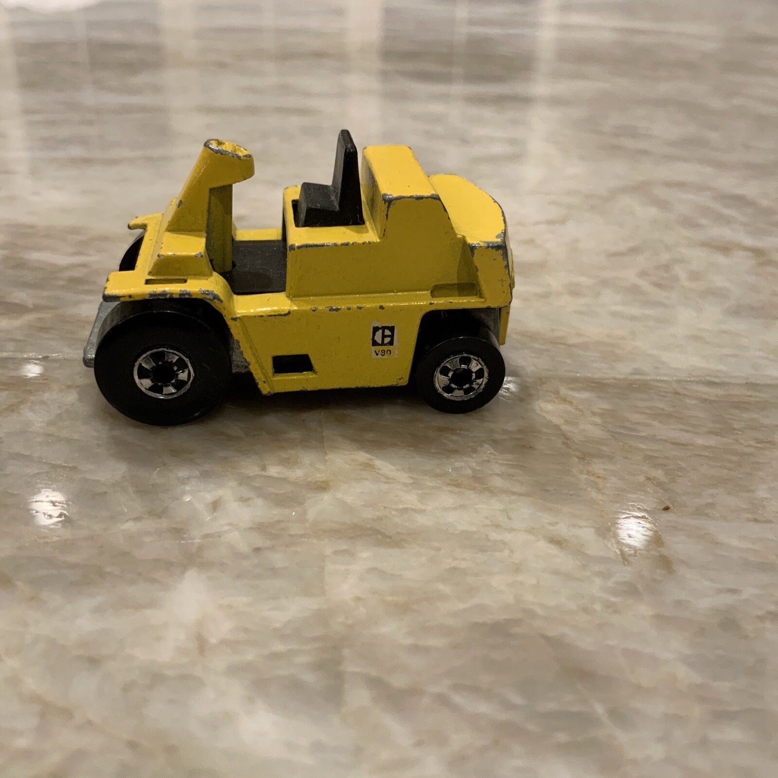 Picture 1 of 5
