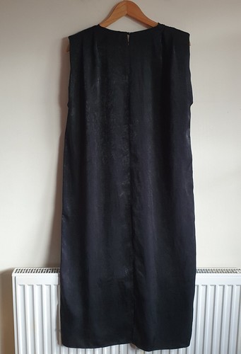 Next schwarzes Kleid mit Gürtel Midi Länge Größe UK 10 EU 38 NEU - Bild 17 von 24