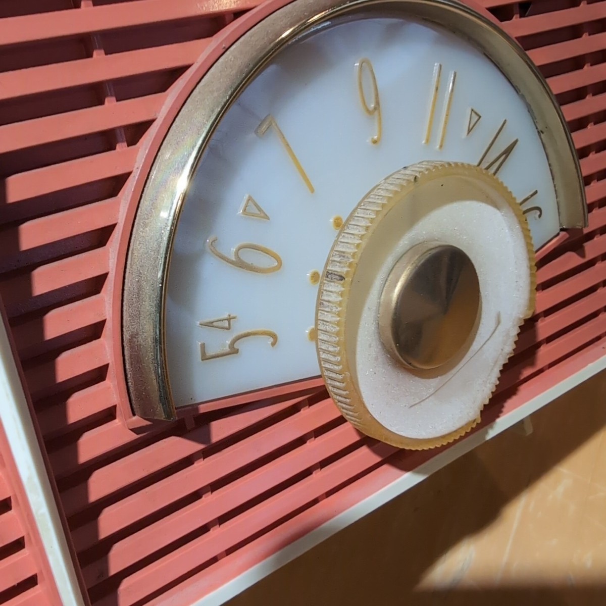 Vintage 1959 Philco Twin Speaker Coral Flame Mid Century Tube