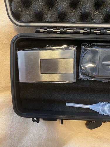 Travel Cigar Humidor Box Case with Cigar Accessories &Spanish Cedar Waterproof - Picture 4 of 10