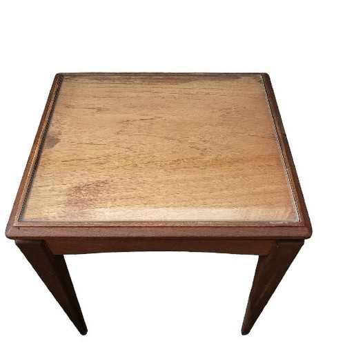 Mesa auxiliar pequeña de roble con inserto de cristal altura 45 cm - Imagen 2 de 12