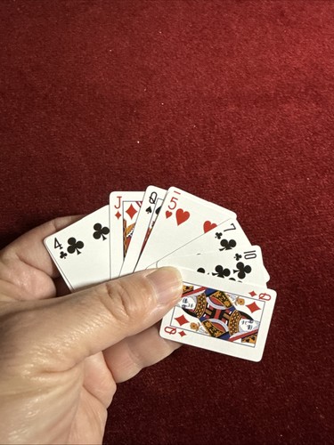 Verkleinernde Karten - Schrumpfende Spielkarten Zaubertrick - Magie, die Sie tun können - Bild 3 von 7