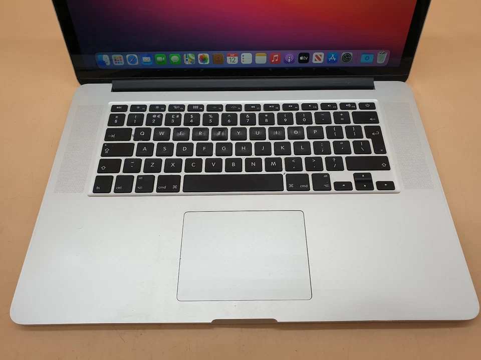 Apple MacBook Pro Retina 15" A1398 (2014), 2.5GHz  i7, 16GB RAM,GT 750M SL7 - Image 2 of 4