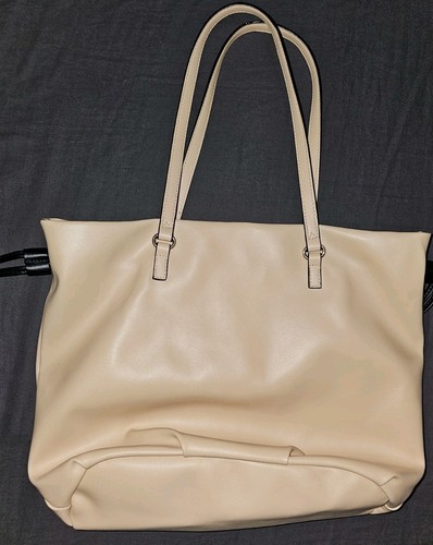Victoria’s Secret Tote Beige NWT - Picture 5 of 6
