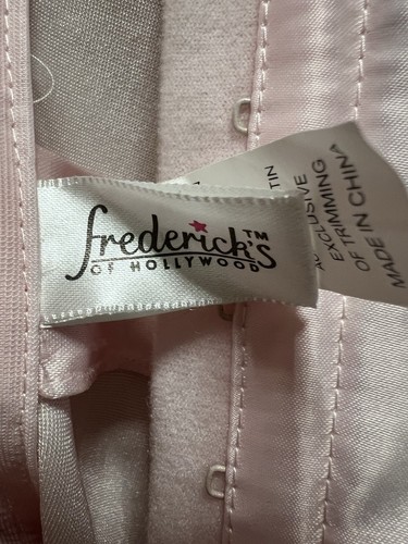 FREDERICK'S OF HOLLYWOOD Bebé Rosa Satén Bustier Corsé 36B Coqueta Fairycore - Imagen 11 de 14