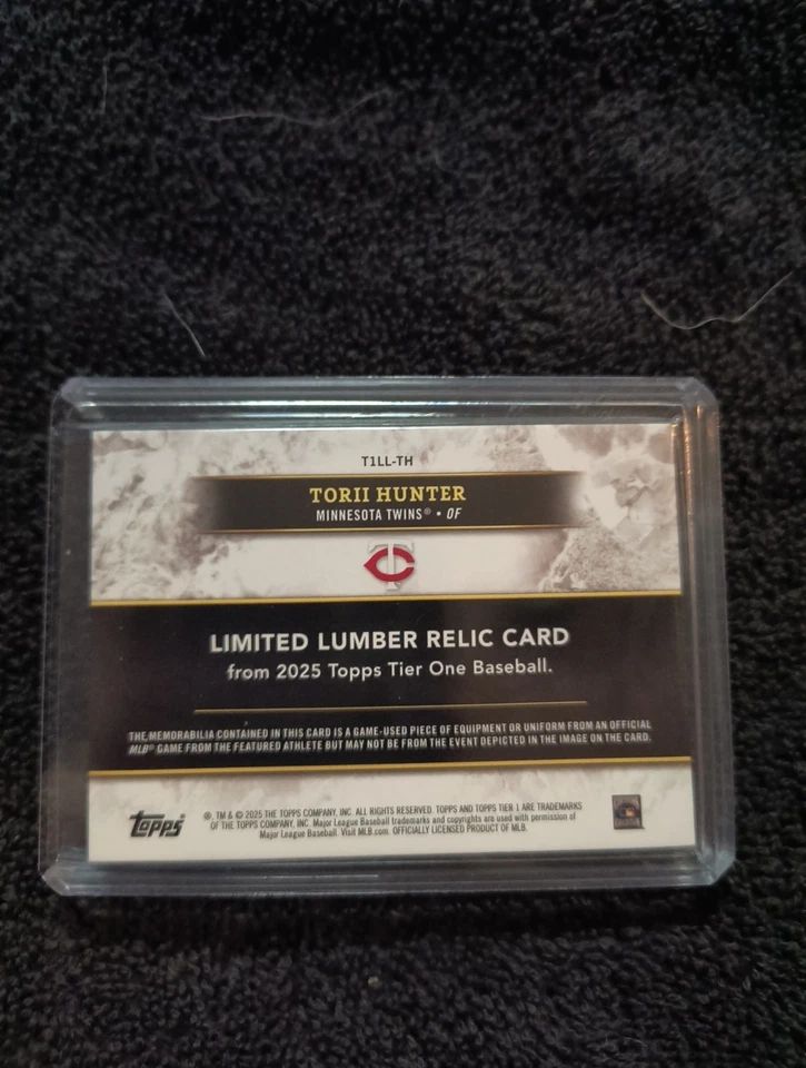 Reliquia de barril de murciélago 1/1 Torii Hunter Twins Topps Diamond Iconos 2025 T1LL-TH Foto 2 de 2
