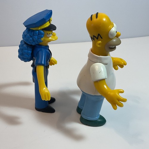 Homer & Police Officer Marge The Simpsons Playmates 2000 Figures - Picture 7 of 10