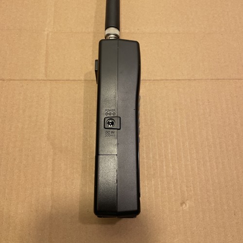 Radio Shack Pro-135.200 Channel Scanner with Accessories. Tested - Picture 5 of 8