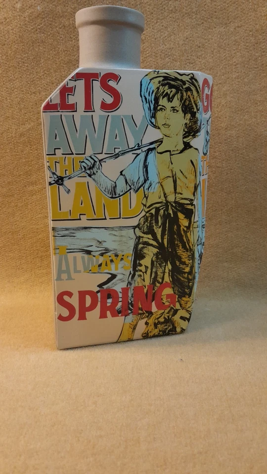 Robert Gordon Pottery Bromley Vase/Jug. Spring.  New, never used. - image 2 of 4