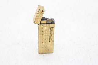 C Dunhill Lighter Textured Gold Tone Rollagas Not Sparking