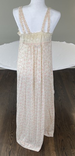 Christian Dior Women's Pink Floral Quilted Robe & Nightgown Vintage Size L & M - Picture 11 of 19