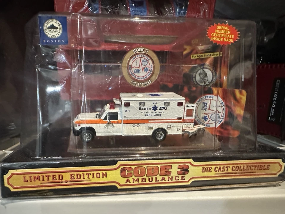 CODE 3 BOSTON EMS AMBULANCE SCALE 1/64 ***NEW IN DOME*** - Image 2 of 3