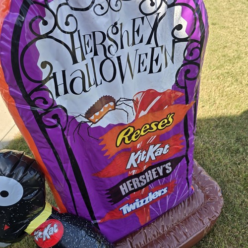 RARE Hershey's PROMO Inflatable Halloween Black Cat & Tombstone 38 × 50 - Picture 10 of 13