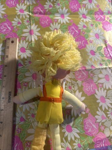 Bambola vintage 1983 Rainbow Brite 10" giallo canarino segno distintivo (un legging) ottime condizioni - Foto 5 di 8