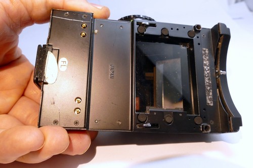 Mamiya M645 10000S AE Prism 645 Finder- AS IS parts or repair - Picture 7 of 12