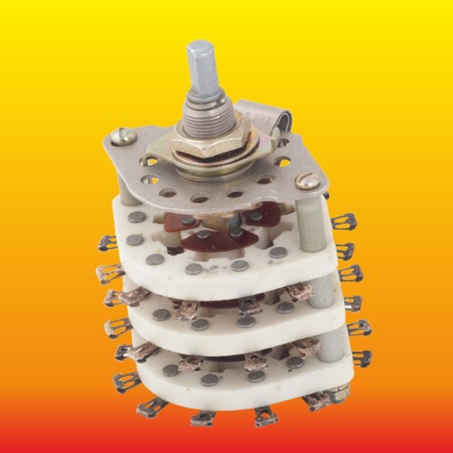 9 POLE 3 POSITIONS RUSSIAN NON-SHORTING CERAMIC ROTARY SWITCH PGK-3P9N-8A - Picture 1 of 3