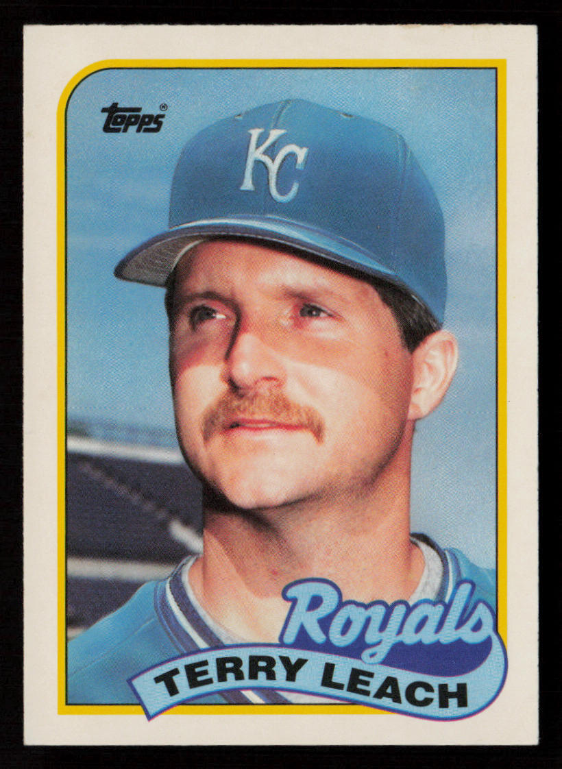 Terry Leach 1989 Topps Traded #69T Kansas City Royals Baseball Card