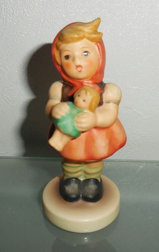VINTAGE GERMANY HUMMEL FIGURINE "GIRL WITH DOLL" COLORFUL GOEBEL DESIGN