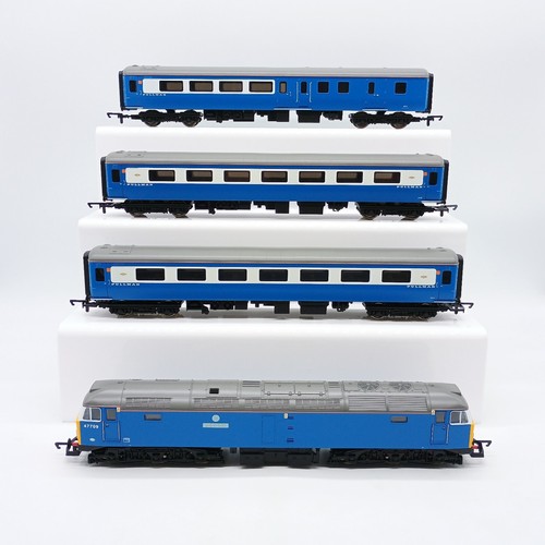 Hornby Blue Pullman Class 47 Co-Co Diesel & Coaches - Nr Mint Condition - Picture 3 of 10
