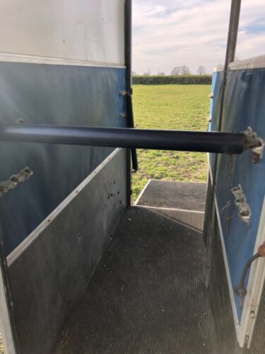 Ifor Williams HB510R Horse Trailer - Picture 11 of 14