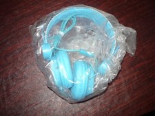 COLOUD HEADPHONES 3.5 JACK NEW OPEN BOX POWDER BLUE VERY COOL 