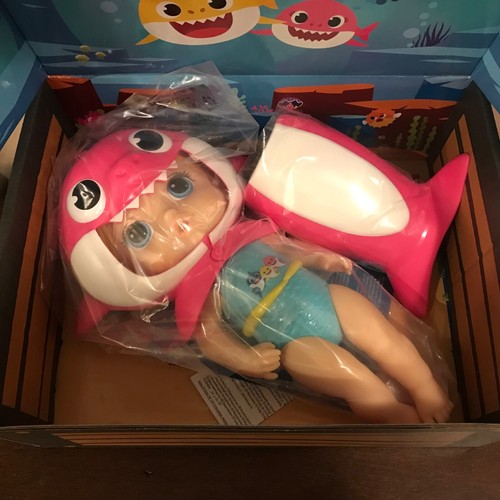 Nuevo en Caja Auténtico Baby Alive Pinkfong Baby Shark Muñeca - Rosa - Imagen 1 de 17