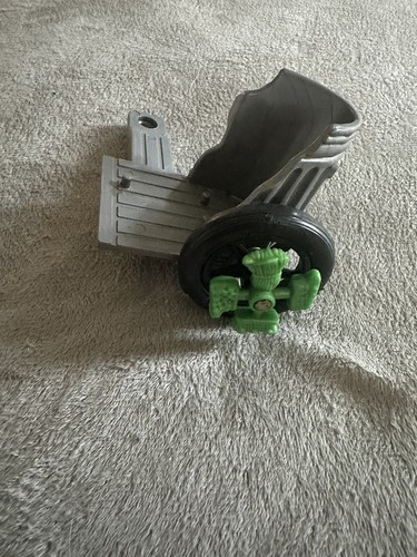 Teenage Mutant Ninja Turtles TMNT Vehículo Parte TOON Bicicleta Lateral Coche BUJE VERDE - Imagen 1 de 4