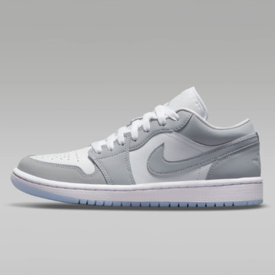 ナイキ WMNS AIR JORDAN 1 LOW WOLF GREY Worth buying!? Air Jordan 1 low wmns wolf grey 2021- review+