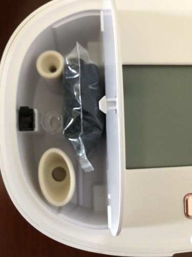 Trophy Skin Ultraderm MD Microdermabrasion & Labelle Ultrasonic Skin Spatula - Picture 9 of 17