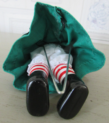 Poupée Bécassine céramique porcelaine sur socle Éditions Hachette État neuf - Imagen 7 de 9