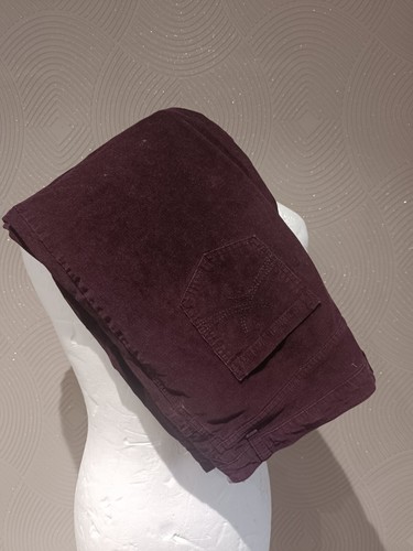 Marks & Spencer Ladies Purple Bordeux Bootcut Corduroy W44 L28 Trousers UK 22 - Picture 3 of 9