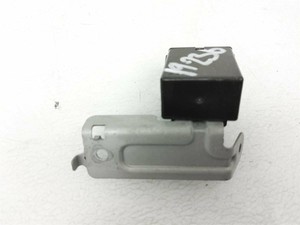 10-11-12-13-Mazda-3-KEYLESS-ENTRY-CONTROL-UNIT-BBM4-67-5DZA-w-o-smart-key