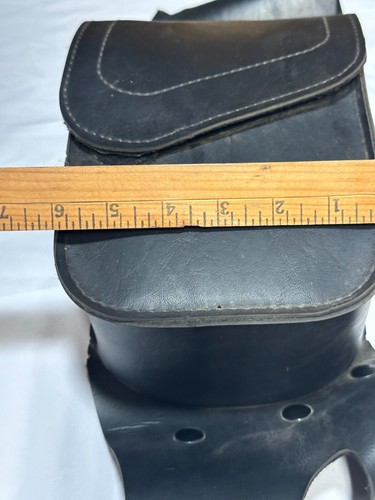 Harley-Davidson Saddle Bag Guard Rail Bags Button On- Pair - Picture 4 of 11