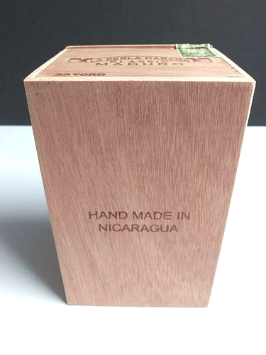 La Perla Habana Maduro Empty Cigar Box for Crafting, Gifting or Travel Humidor - Picture 6 of 6