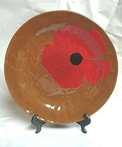 STUNNING Signed & Dated HANDCRAFTED CLAY POTTERY POPPY PLATE  - Picture 1 of 8