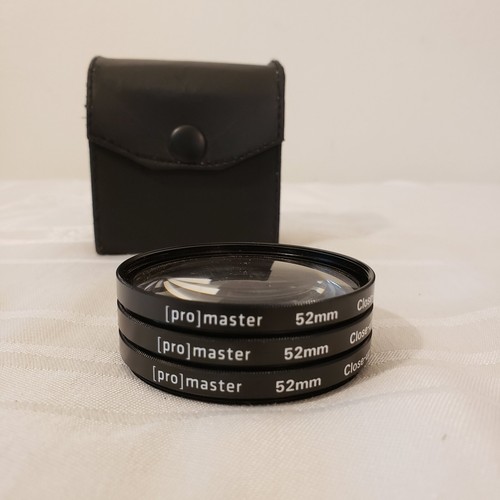 Promaster Spectrum +1 +2 +4 Macro close-up Lens Filter set of 3 - Picture 2 of 5