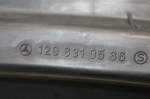 Mercedes Benz SL320 R129 Windschutzscheibe Wasserablauf rechts A1298310636 - Bild 4 von 4