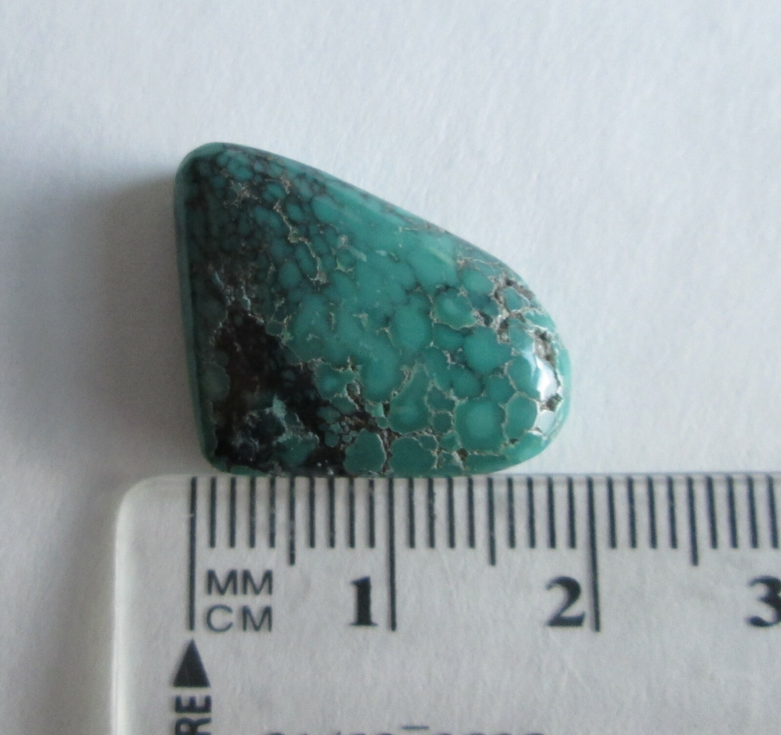 25.9 ct. Turquoise Cabochon Gemstone Stabilized Qingu Mine 28x17x7 mm Hubei 1DF 054